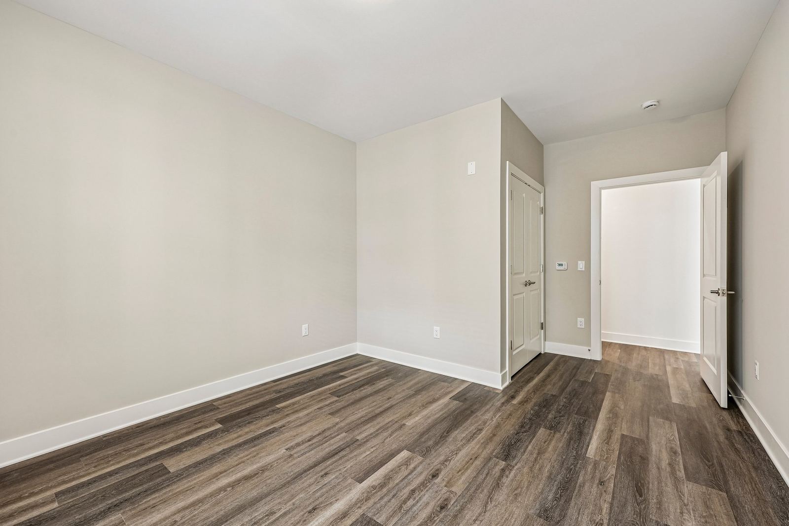 Meridia Pompton Lakes apartment bedroom with neutral tones