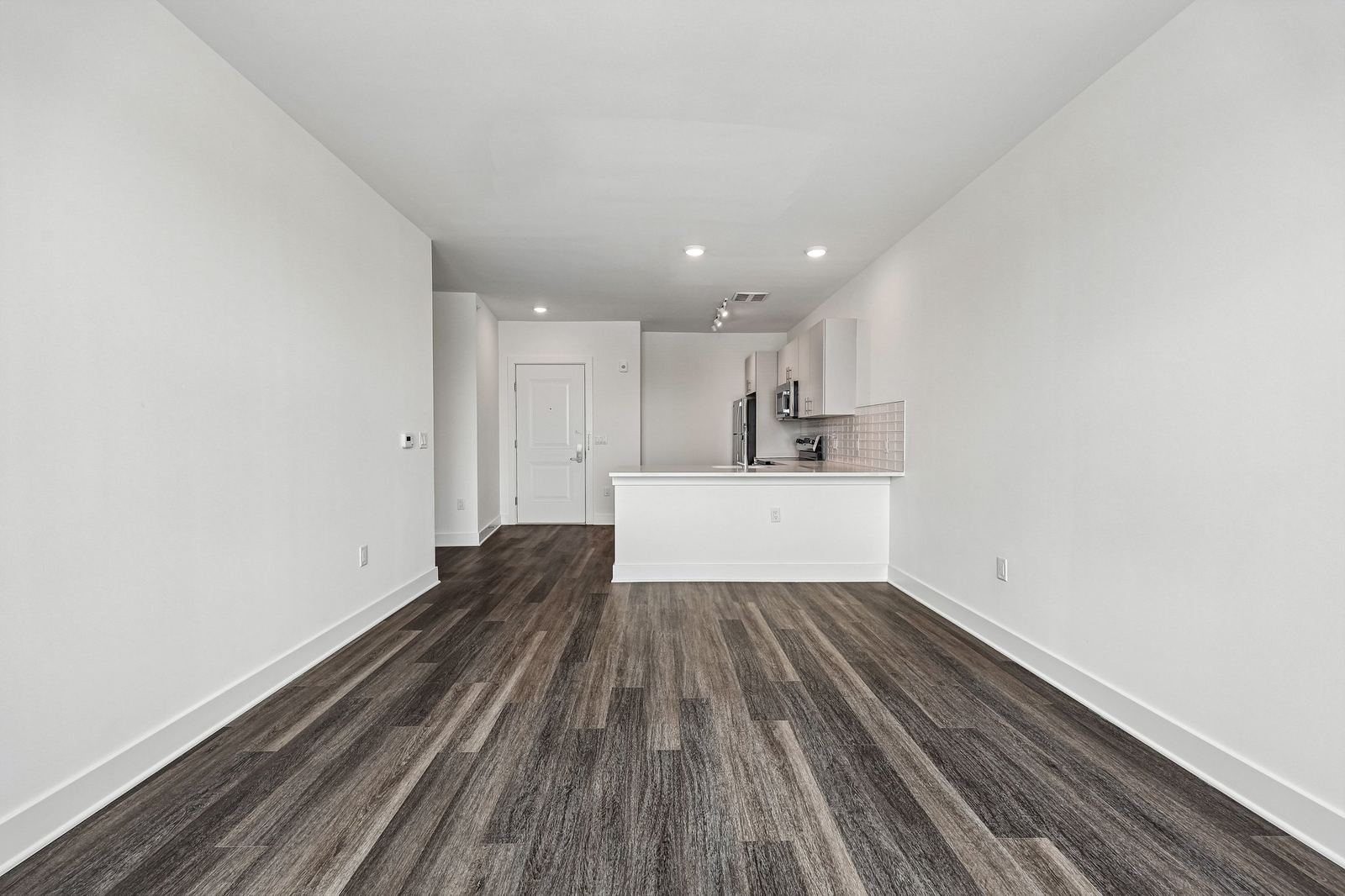 Meridia Pompton Lakes apartment open-concept living and kitchen layout